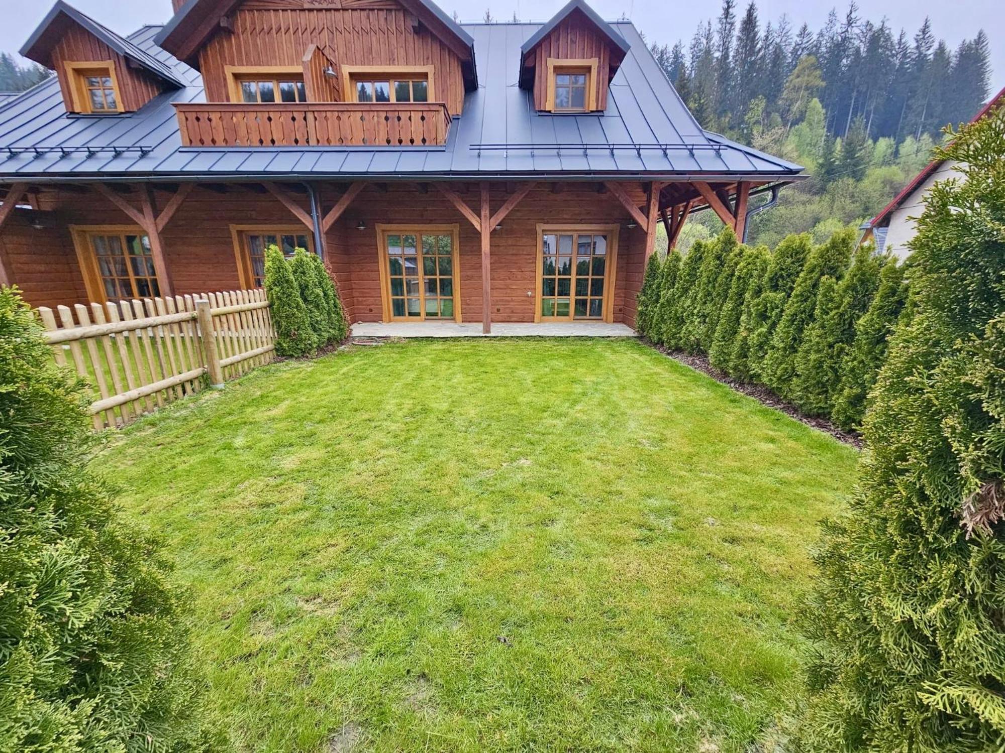 Apartman 8, Jezerne Velké Karlovice Kültér fotó
