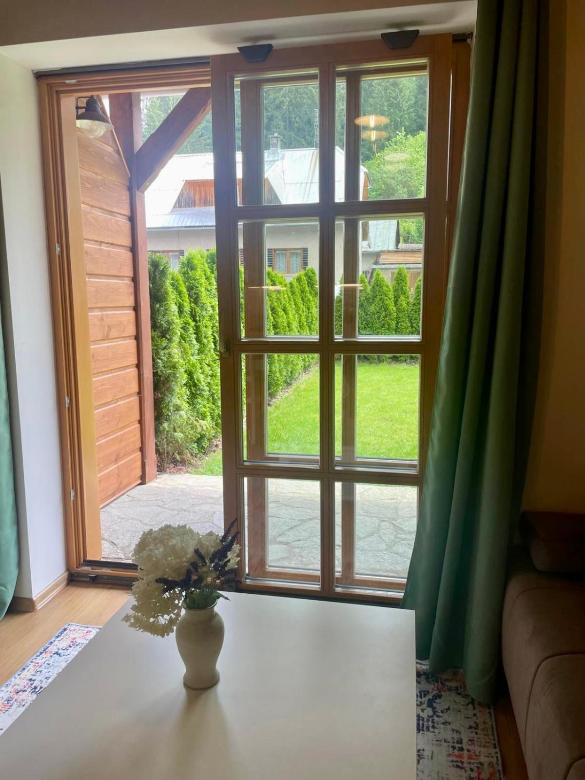 Apartman 8, Jezerne Velké Karlovice Kültér fotó